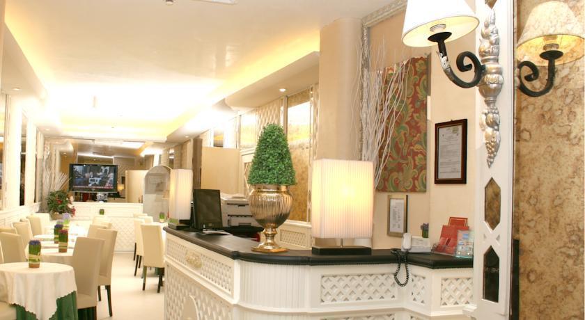 Hotel Valle Roma Esterno foto