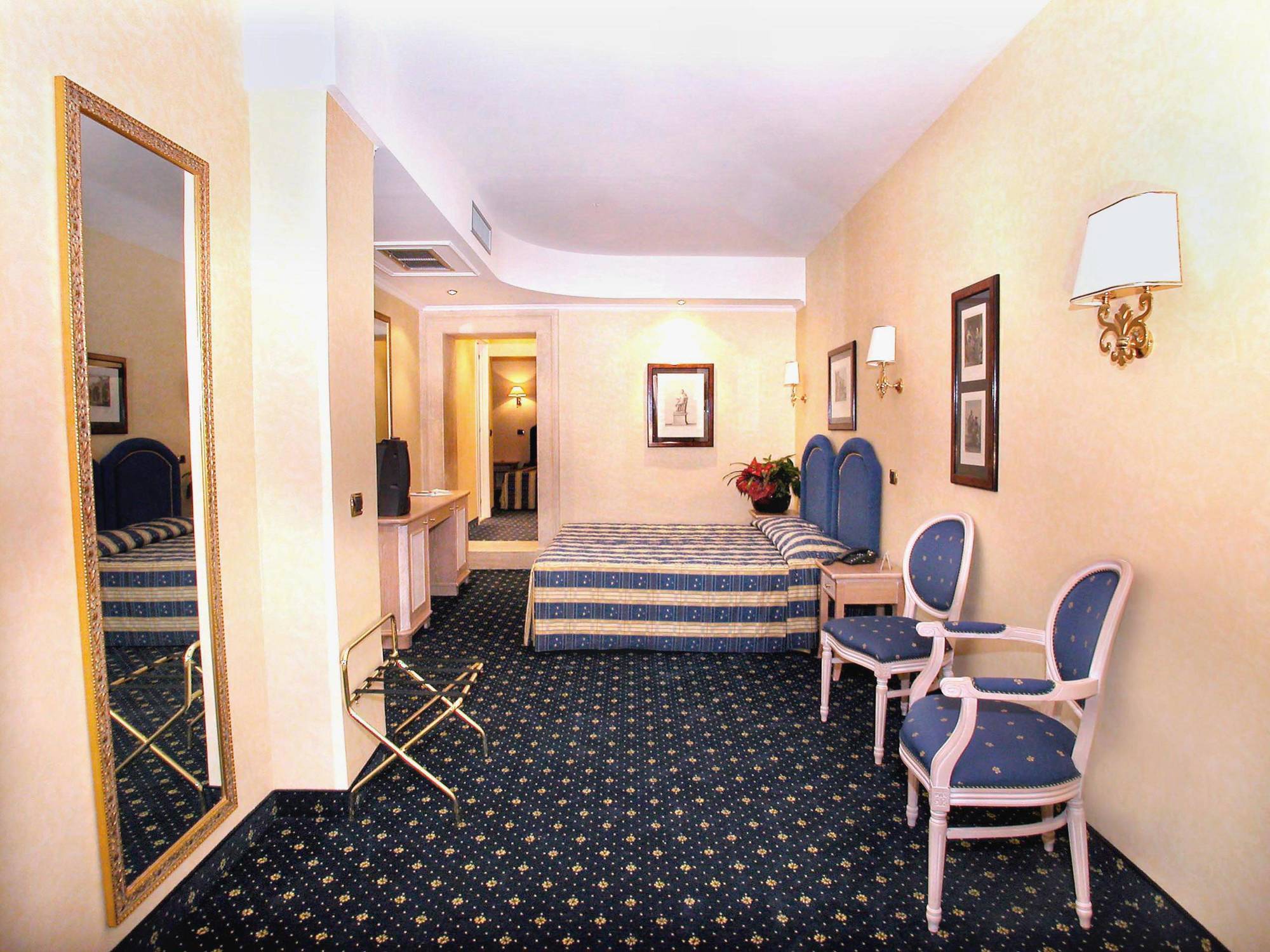 Hotel Valle Roma Esterno foto